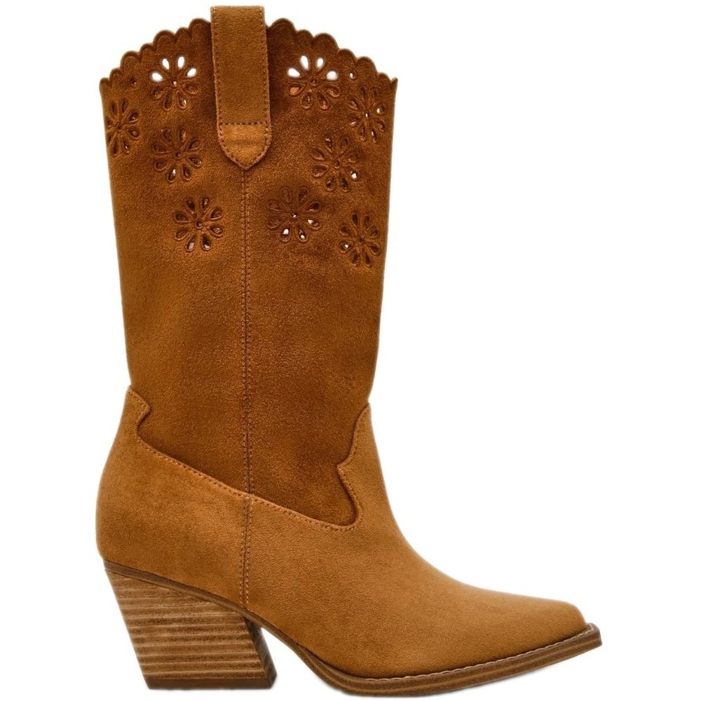 DV by Dolce Vita  Astarr Western Boot  Size 9 Medium Calf